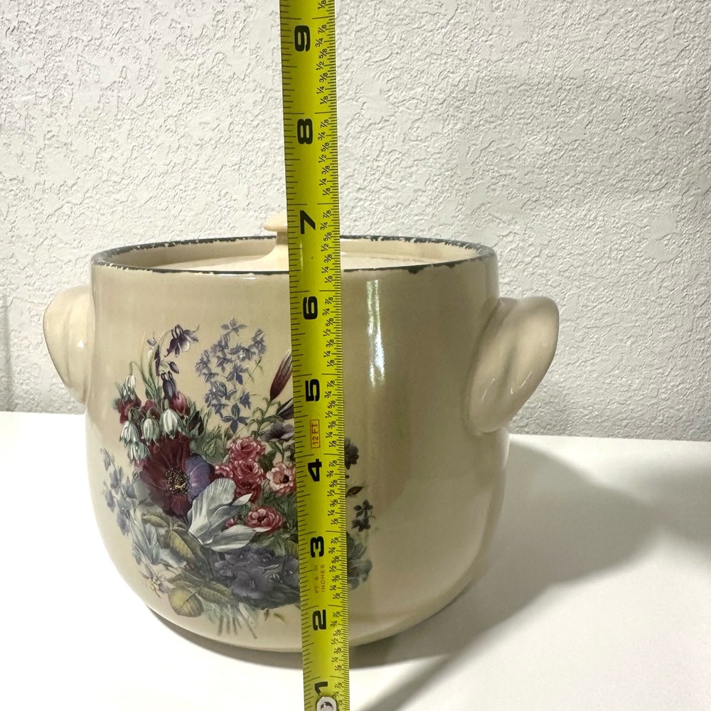 Home & Garden Party Lg Stoneware Ceramic Pot with Handles Lid and Floral Design - Picture 16 of 16
